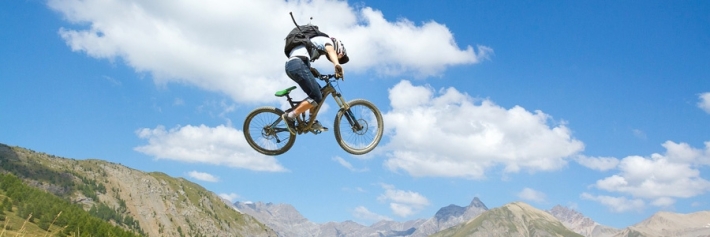 Как запрыгивать на велосипеде на бордюр